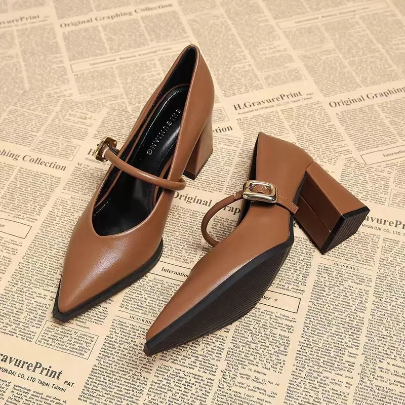 2026 Fashion Buckle Latch Sandal Leisure Pointed Toe Women's Shoes Shallow Shoes Comfortable Leather Shoes Baotou Sandal 6345 image 3