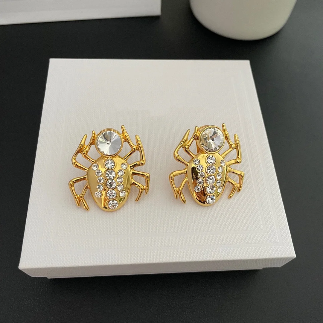 

Personalized Spider Crystal Ear Clip