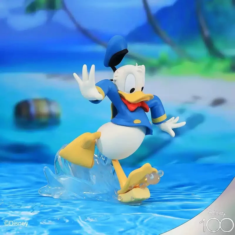 

MORSTORM Disney Authentic Water Sliding Donald Duck Figure 15CM Collectible Toy Desktop Decoration Ornament Gift For Disney Fans