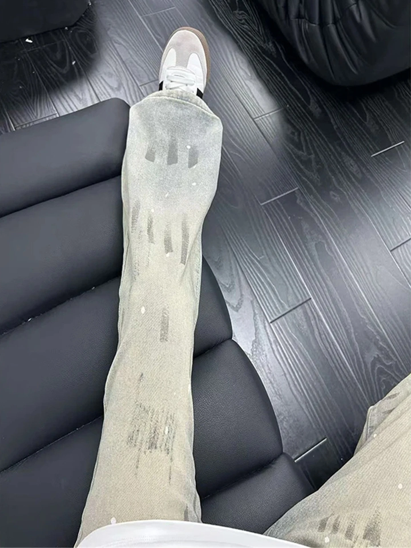 

Джинсы в американском стиле с эффектом брызг краски, мужские, осенние, модные, в стиле High Street Vibe, с дизайнерским вырезом, прямые, зауженные, слегко расклешенные брюки