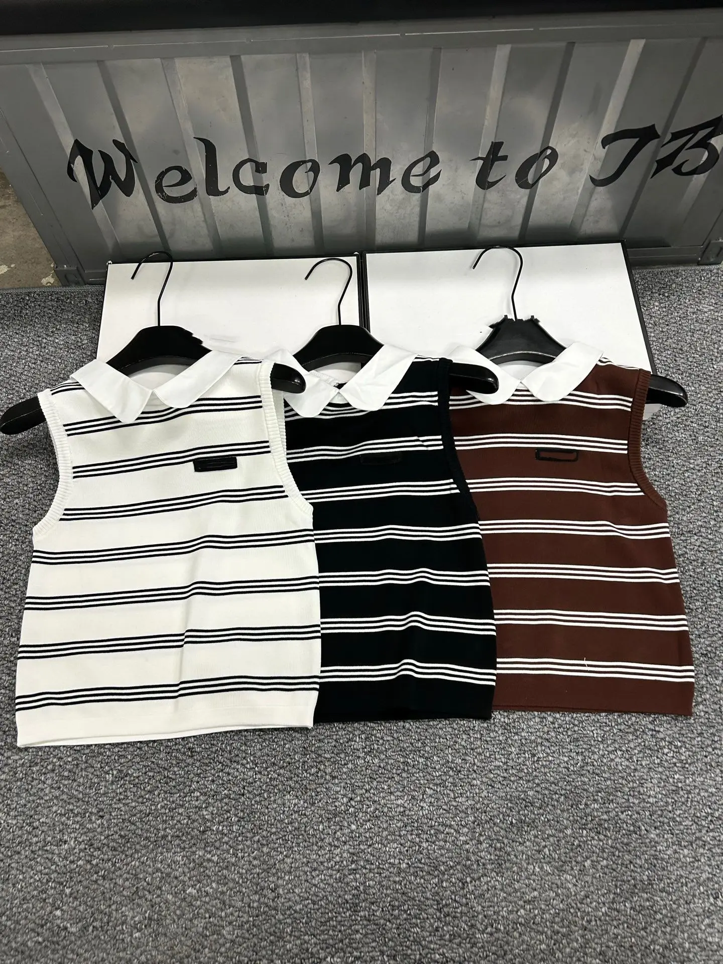 

VIBE Trendy Brand Spring Summer College Style Doll Collar Color Block Striped Knitted Vest Women Sleeveless Tank Top Versatil...