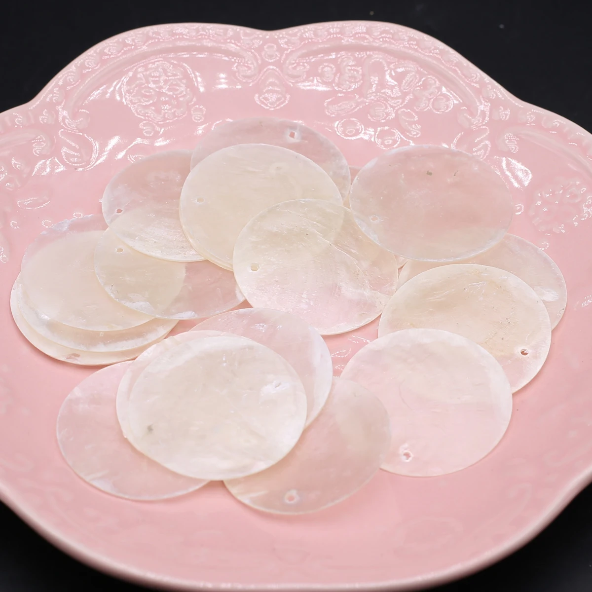 A Pack of 10 Round Sliced Shells For Jewelry Making DIY Bracelet Necklace Earring Accessories Exquisite Women\'s Gifts
