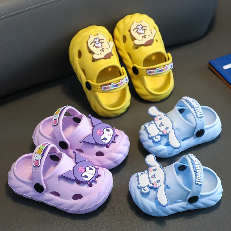 SANRIO MyMelody Kuromi Cinnamoroll kids kids for girl boys toddler Cute Cartoon Indoor Outdoor Summer Bathroom slippers