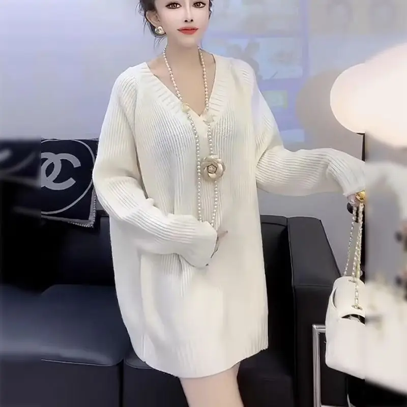 Fashion V-Neck Button Loose Casual Sweaters Women's Clothing 2023 Winter Oversized Knitted Korean Pullovers All-match Tops