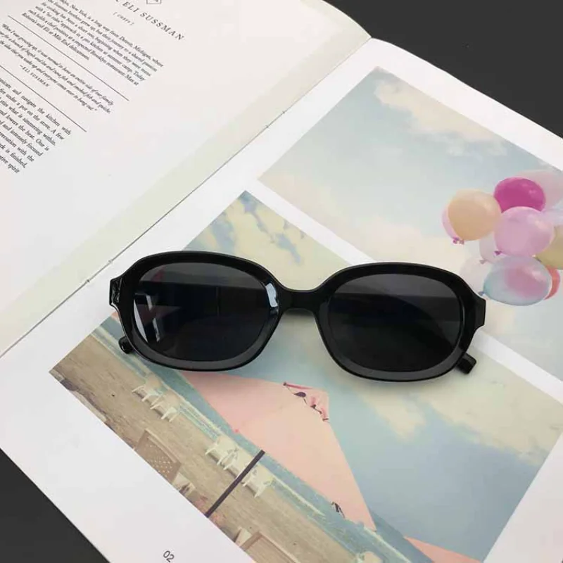 New Fashion Vintage Sunglasses Woman Brand Designer Oval Mirror Sun Glasses Female Black Frame Eyewear UV400 Gafas De Sol