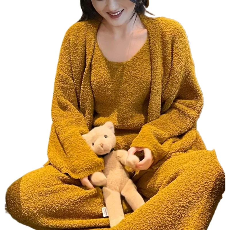 

High-grade Solid Color Half-edge Velvet Pajamas Women's Winter New Plush and Thickened Plush Knitted Loungewear Three-piece Set