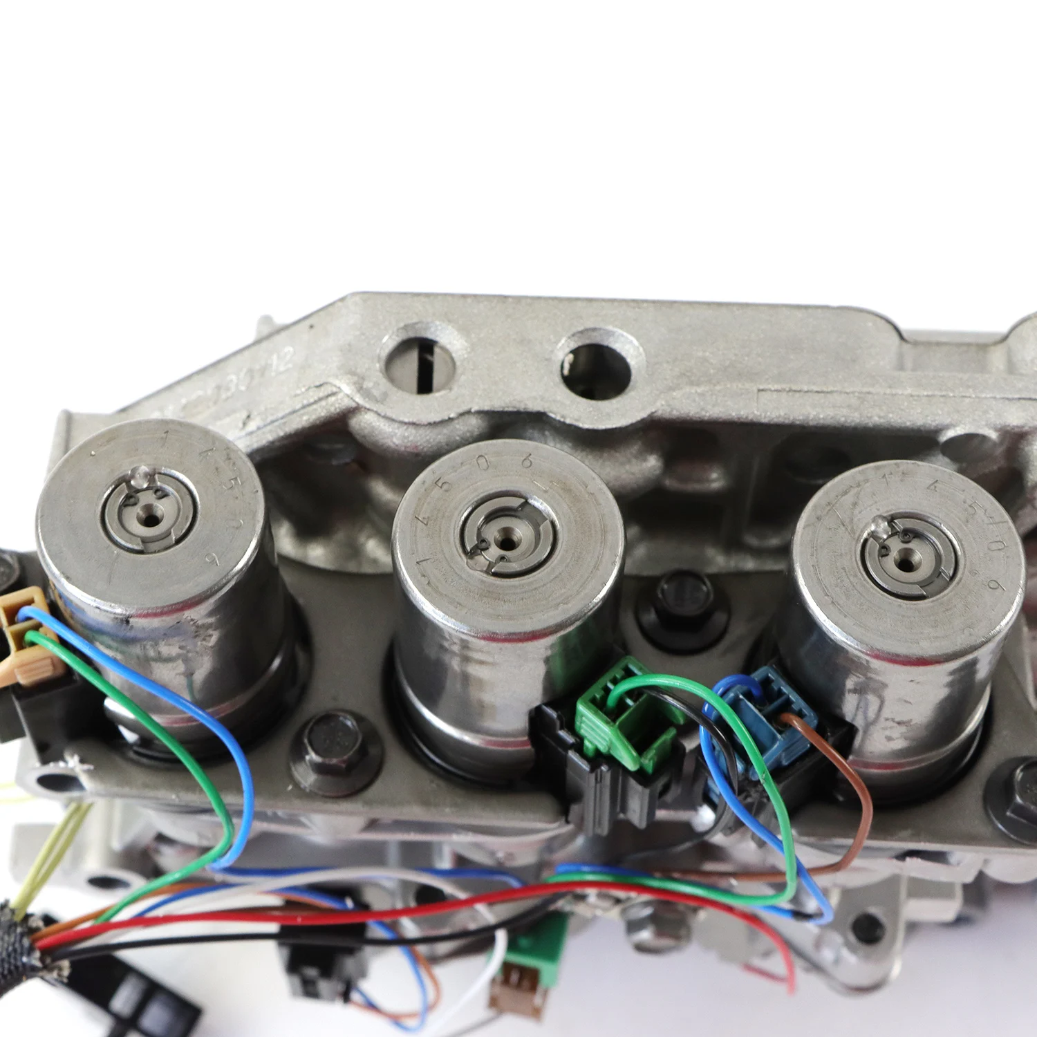 DPGKITS 1PC トランスミッションバルブ本体 4F27E フェスティバフォーカスアテンザファミリアマツダフォードティエラテルスターリンクスレーザーカーアクセサリー