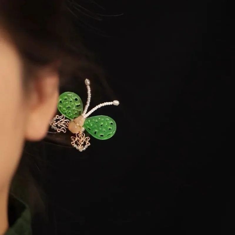 New Chinese Style Hairpin for Women Green Hollow Butterfly Sandalwood Hair Stick Qipao Updo Everyday Elegant Inspired Hairpiece