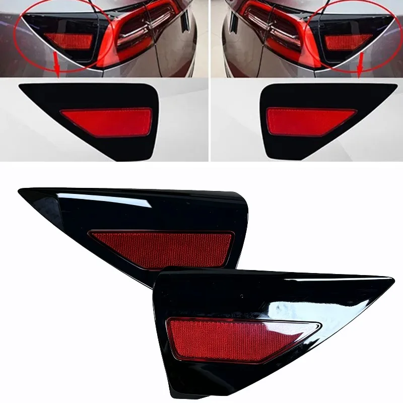 New Charging Door Cover Reflector for Tesla Model 3/Y Left Replacement Charging Port Cover Decorative Panel 1518783-00 1448300