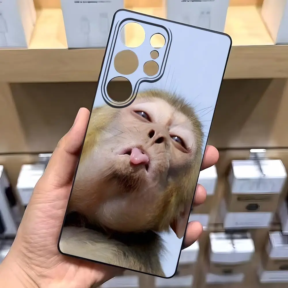 Funda de teléfono Monkey Sipping Caprisun Meme para Samsung S25 S24 FE S23 S22 S21 Plus S20 Ultra Note20Ultra Black Soft Shell