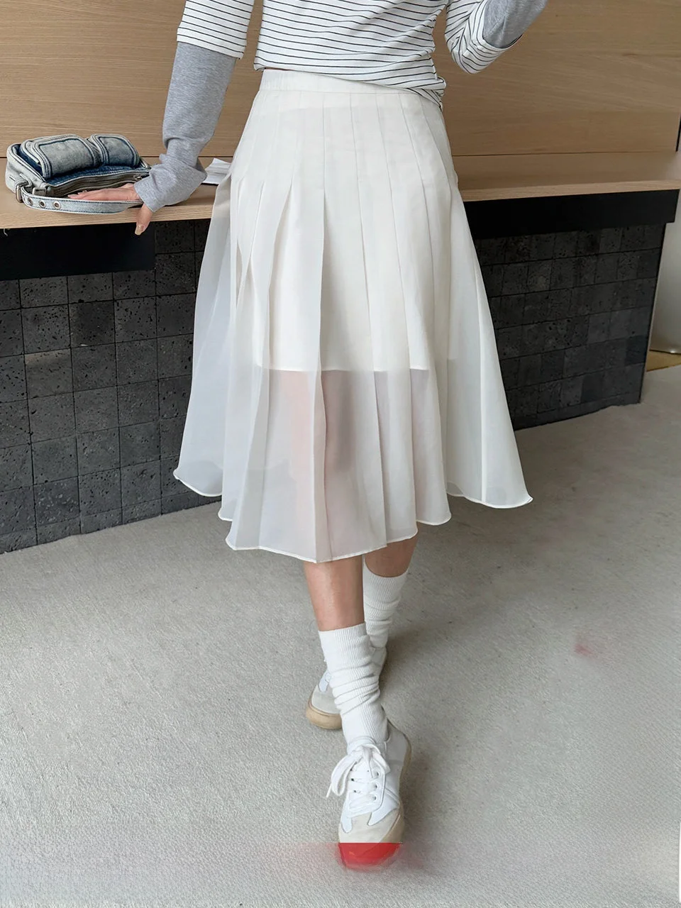 

Юбка-миди из прозрачной плиссированной ткани с высокой талией, А-силуэт, простая, элегантная, для повседневной носки, весенняя, тонкая, стандартного кроя.