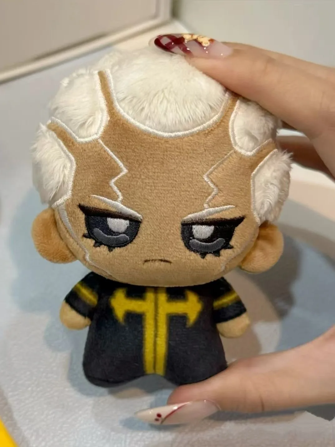 Spot original de la maravillosa aventura de JOJO Puchi padre Cosplay atributo 10cm cuerpo impreso nunu muñeca de algodón colgante