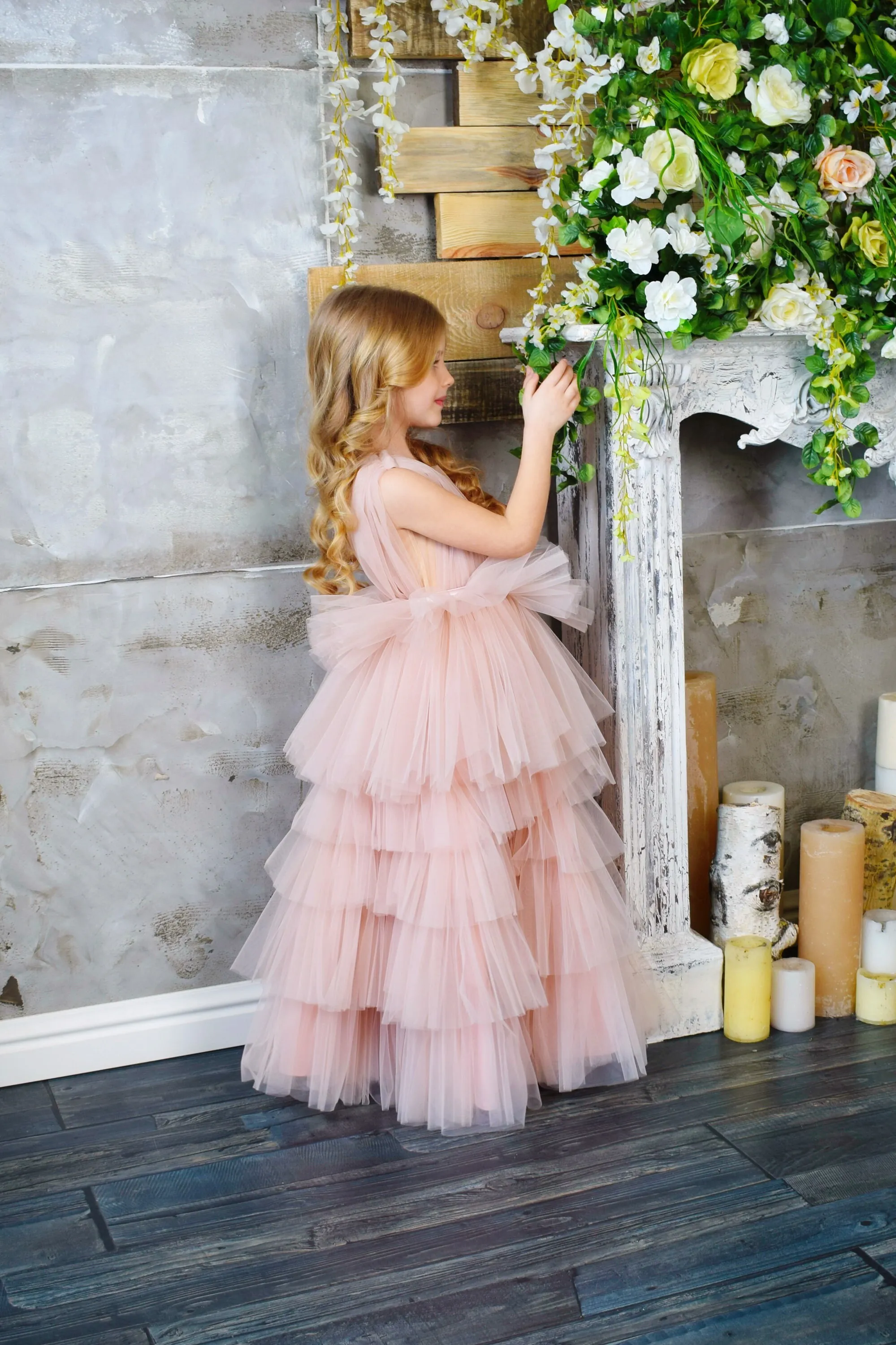 Vestido sencillo de flores en capas de color rosa para niña, vestidos de fiesta de primera comunión de princesa hinchados de tul sin mangas para boda, regalo de sueño para niños