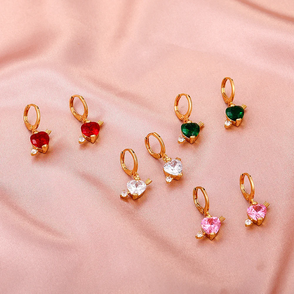 Elegant Gemstone Arrow through Heart Huggie Hoop Earrings for Women Gold Plated CZ Cupid Heart Charms Ear Buckle Wedding Jewelry