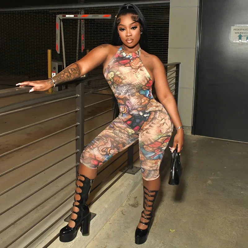 Mulheres estéticas impressão magro halter playsuits moda sem mangas sem costas ruched pêssego quadris magro clube macacão na altura do joelho geral