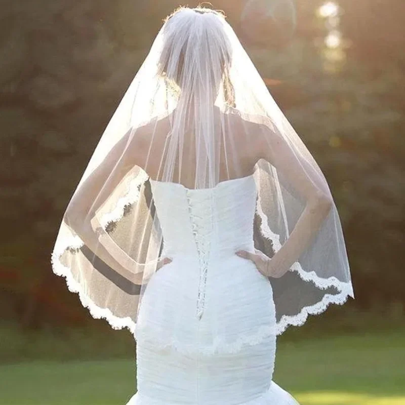 New Mid-Length One Layer Bridal Veil With Comb  Lace Edge Bridal Marriage Short Head Wedding Accessories