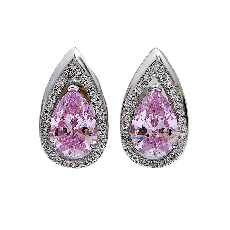 

Женские серьги-гвоздики из серебра 3,3 пробы, 7 х10 карат