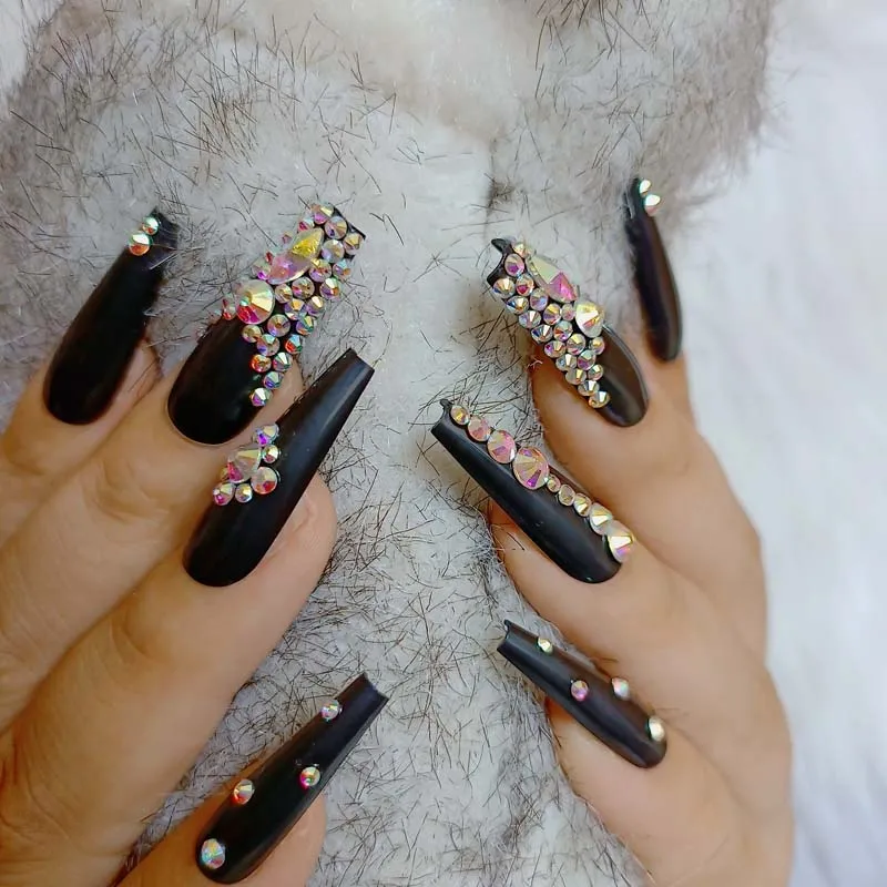 24pcs 2025 Internet celebrity style coffin fake nails black press on nails crystal diamond Festival party gifts