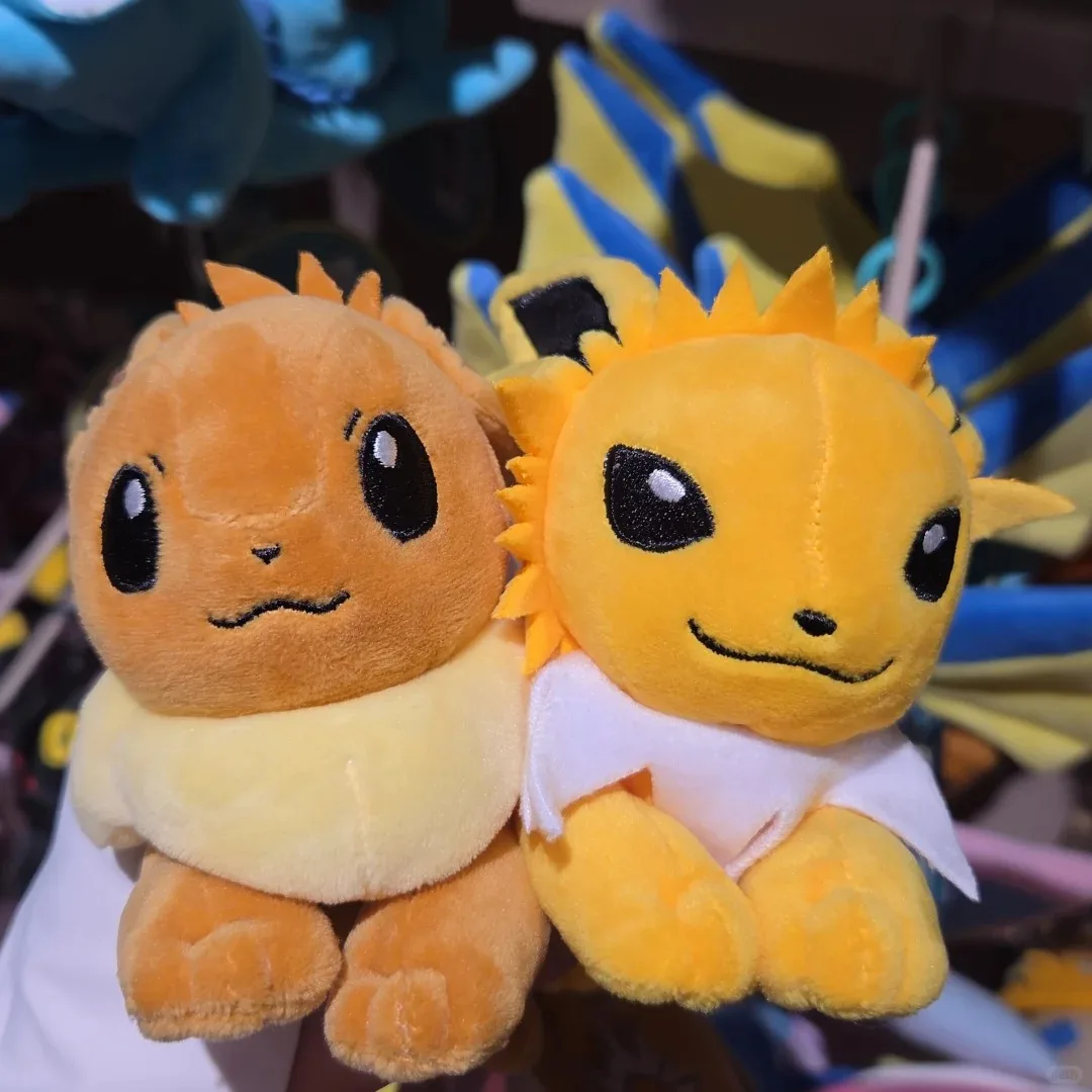

Pokémon Genuine Eevee Lying Pose Soft Stuffed Plush Collectible Bag Pendant Decoration Birthday Gift For Anime Enthusiasts