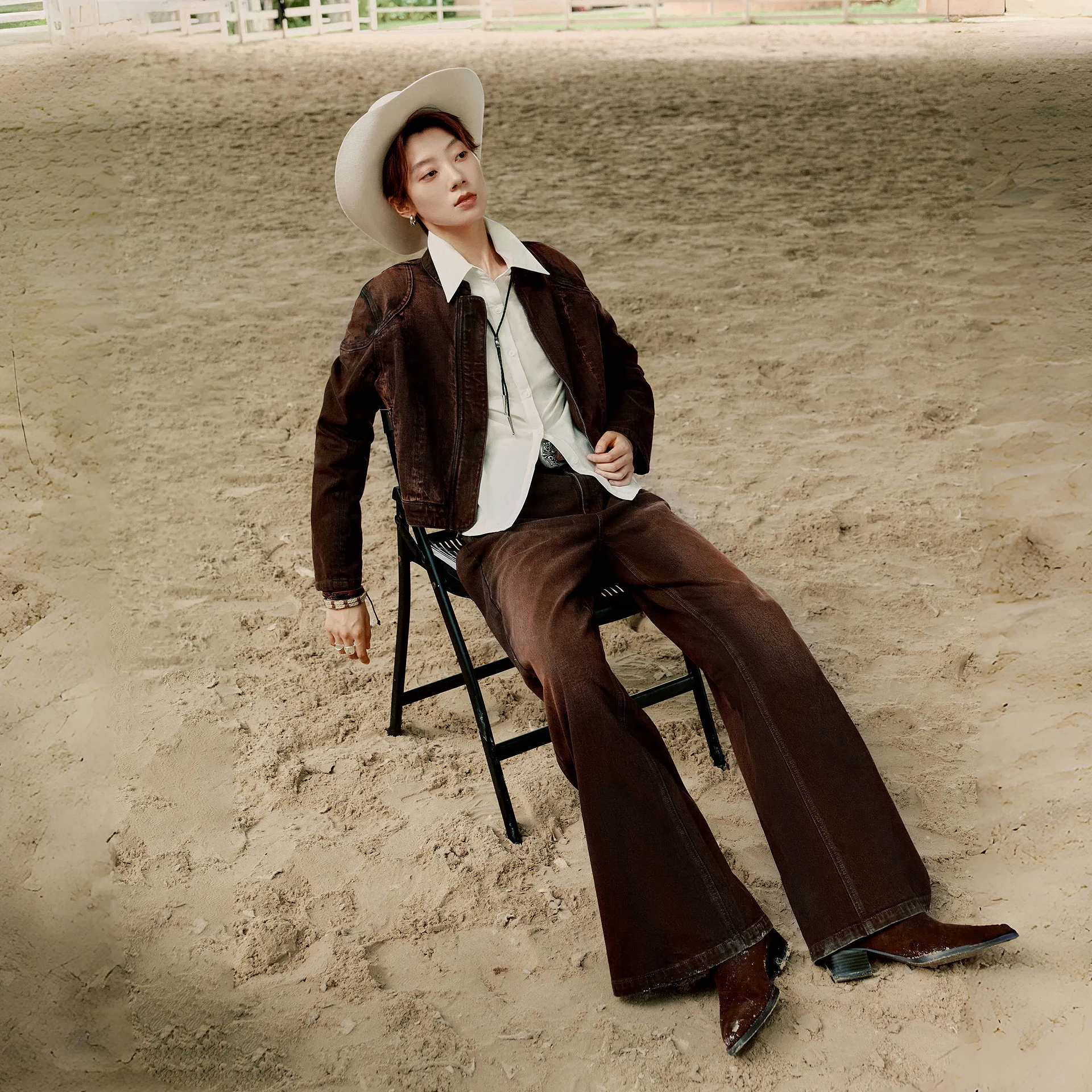 TOYOUTH جينز نسائي متوهج 2025 شتاء جديد سروال متوهج نحيف متوسط الارتفاع #3