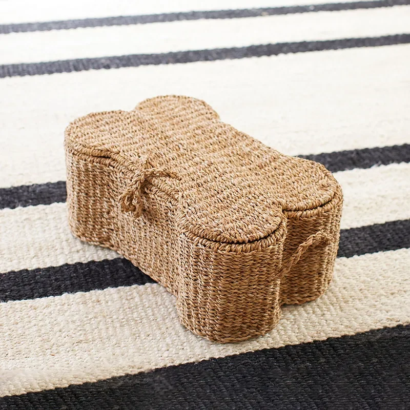 Nordic Handmade Straw Bone Shape Storage Basket for Bedroom Sundries and Toys Natural Rattan Organizer Box Home Decor Item