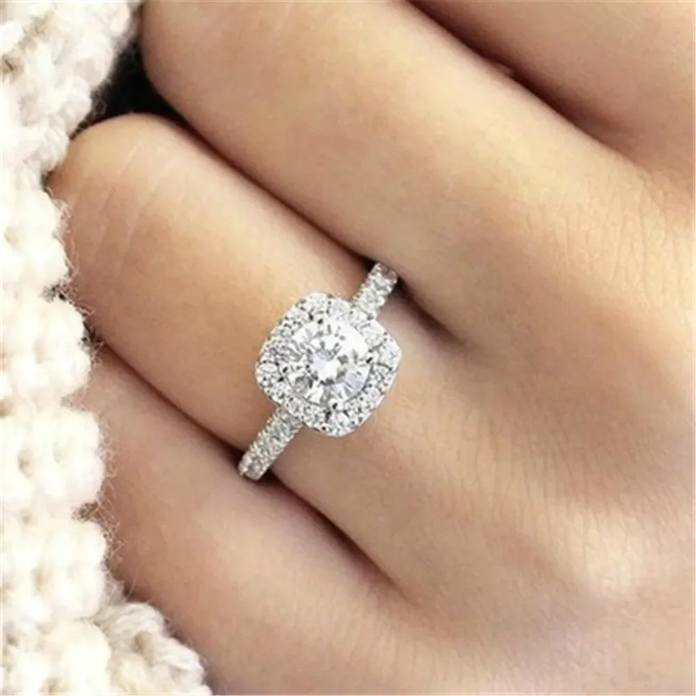 

Romantic Vow Sincere Commitment Engagement Rings Exquisite White Drill Fashion Rings Women Wedding Trendy Jewelry Best Gifts