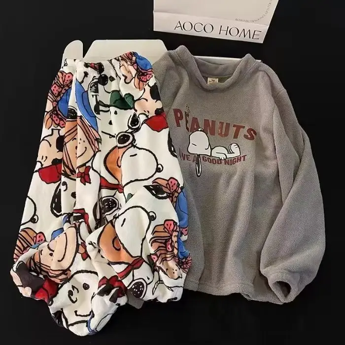 2-teiliges Snoopy Damen-Plüsch-Pyjama-Set, Anime Kawaii Niedliches Mädchen Flanell-Druck-Pyjama, Weich und Warm, Neue Herbst-Winter-Homewear