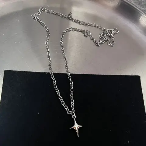 Y2K Flail Fire Heart Teeth Hänge Halsband för Kvinnor Män Charm Halsband Grunge Punk Modesmycken 10 best sales finurliga smycken - №5