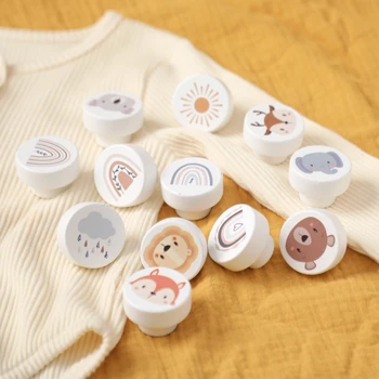 Yuvarlak Ahşap Çekmece Topuzu Bebek Dolap Mobilya Çekmece Vidalar ile Kolları Çeker Karikatür Hayvan Gökkuşağı Bulut Dresser Topuzu