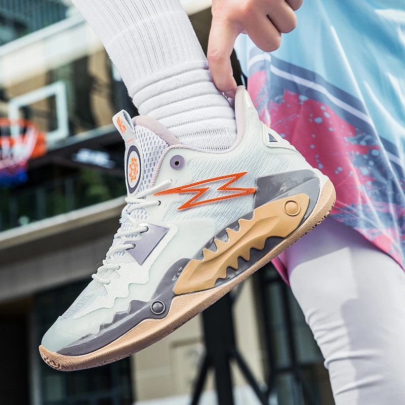 

New shock-absorbing and high-elasticity basketball shoes for men's students in the autumn of 2025, trendy sports shoes