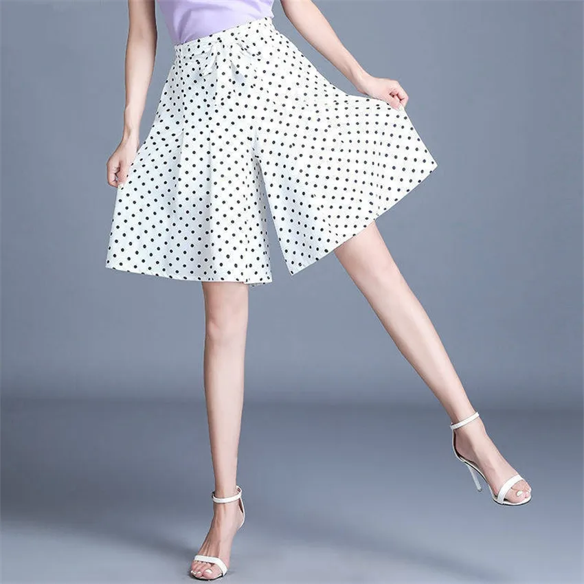 

Gowyimmes 2022 Summer Big Size Women Loose Chiffon Shorts Slim Lady High Waist Thin Dot Skirt Shorts Girl Outwear Hot PD1323