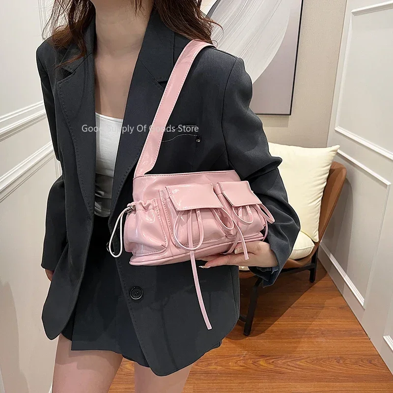 Y2K Borsa a tracolla ascellare moda coreana Rosso Argento Borsa da ascella in pelle PU femminile Borsa a catena Pochette tote ad alta capacità