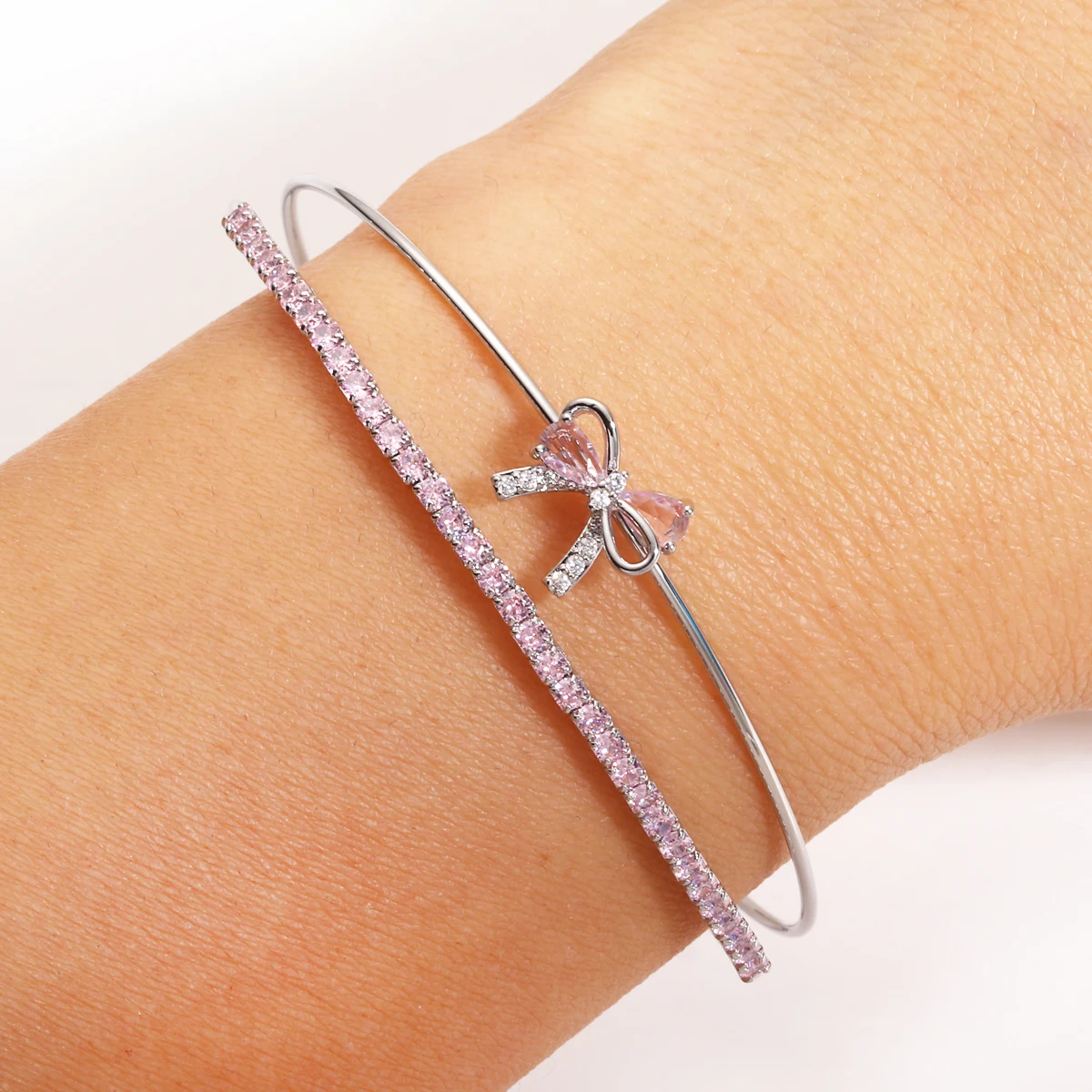 Offenes Armband mit Schleife, Manschette, kubischer Zirkon, für Damen und Mädchen, Vintage-Stil, Metallschleife, verstellbares Armband, Schmuck, bestes Geschenk