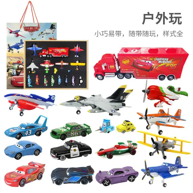 Disney Cars Set completo di auto sportive Lightning McQueen Alloy Car giocattolo per bambini Creative Boy Holiday Gift all\'ingrosso