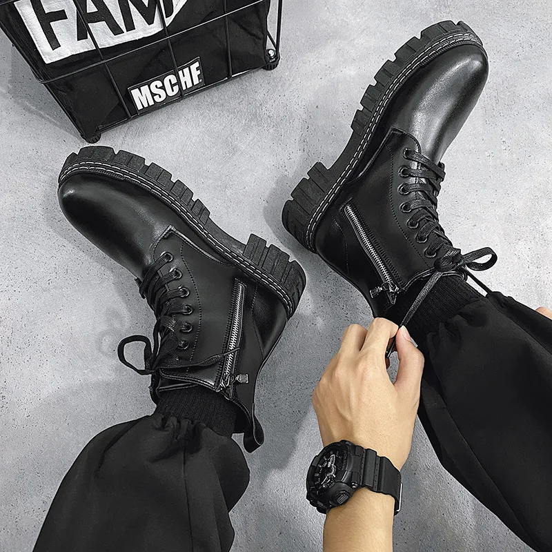 Botas masculinas de tendência em couro PU, tênis de cano alto, tênis punk de motocicleta masculino, estilo de rua casual, moda ao ar livre, nova