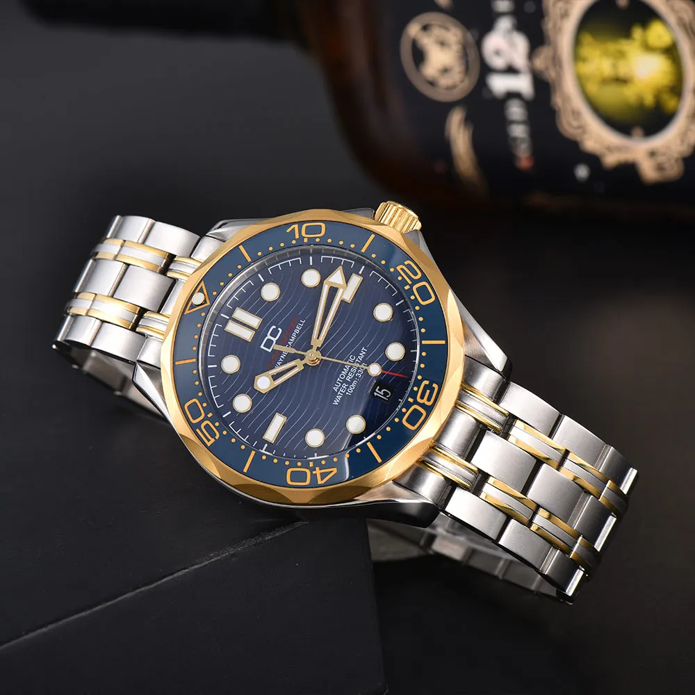 

Dwayne Campbell New Watches man NH35 Automatic Movement 6 o'clock Calendar Green Luminous Mechanical Watch Sapphire Glass