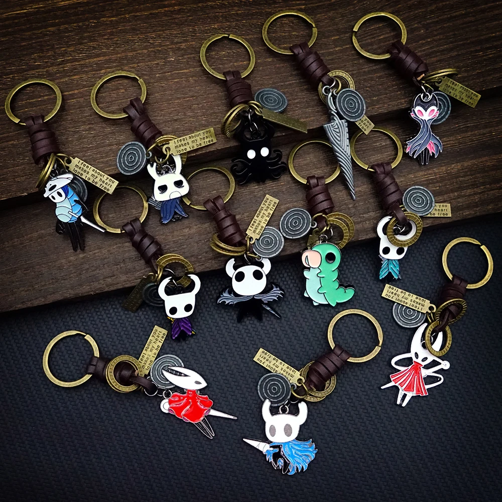 Hollow Knight Keychain Bone Nail The Pale king Figure Keyring Keychains for Men Game Accessories Car Key Ring llaveros