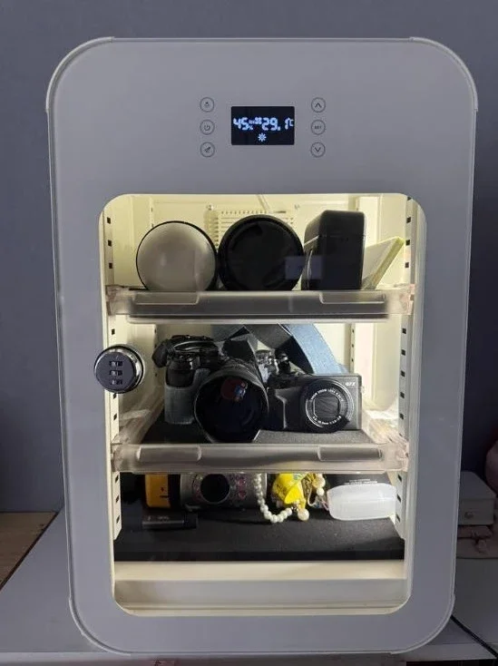 

Anti-camera moisture-proof cabinet Electronic moisture-proof box Photographic equipment