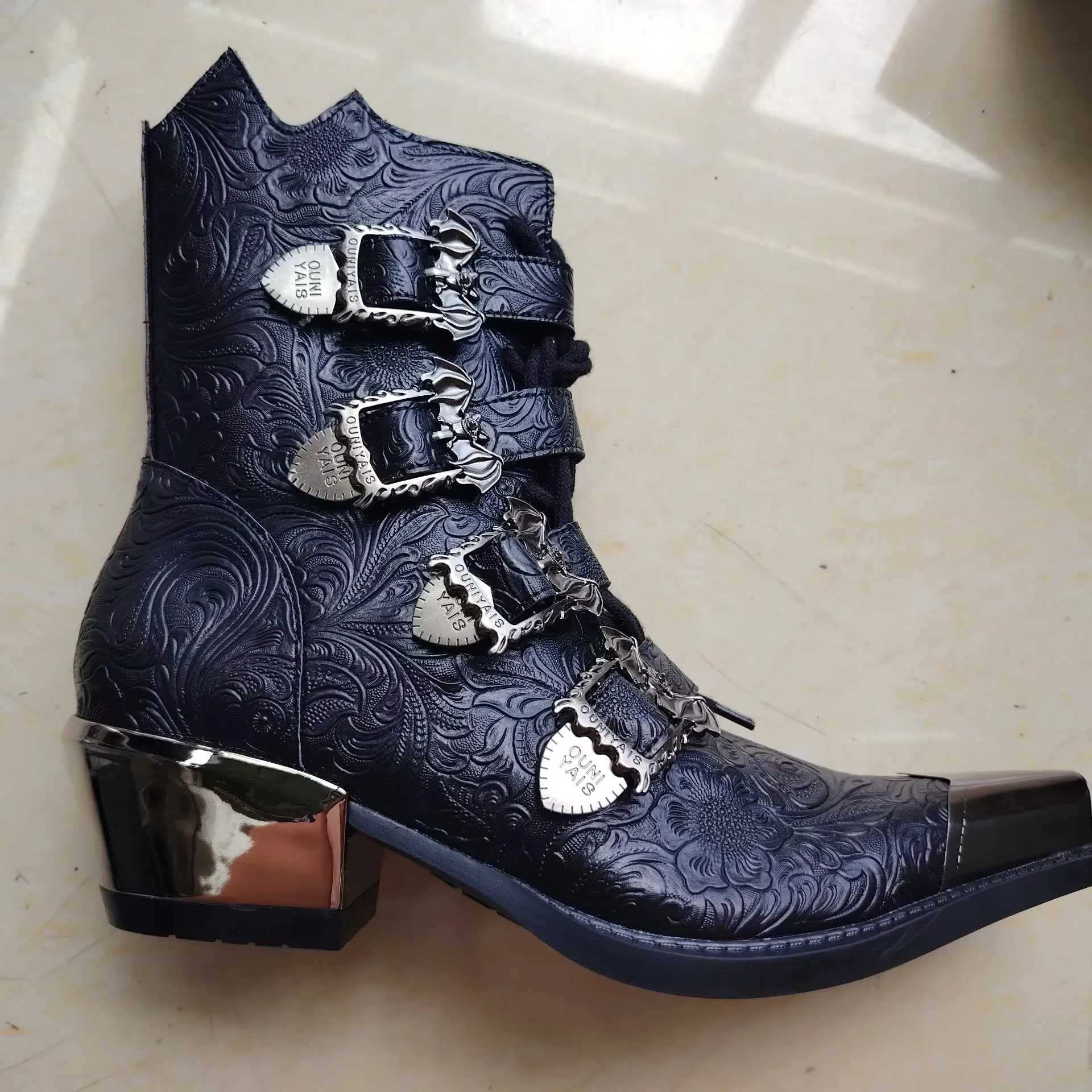 Retro Metal Head Western Cowboy Short Boots Spring 2026 New Pointed Chelsea Height-Increasing Men's Women's Footwear