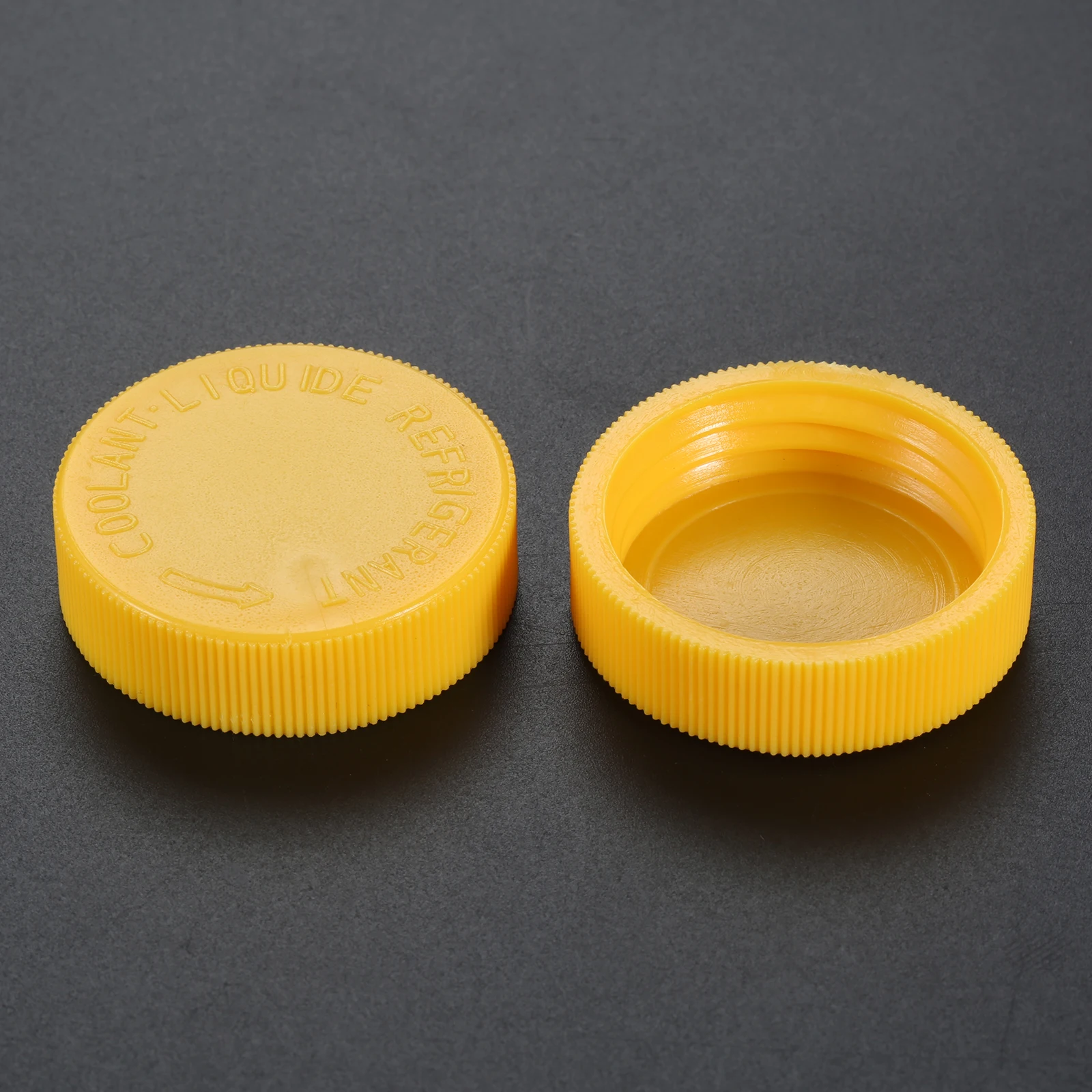 2pcs/lot Car Coolant Overflow Reservoir Cap L327-15-355 for Mazda 6 5 L32715355 Engine Radiator Tank Cover Fuel Tank Cap Yellow