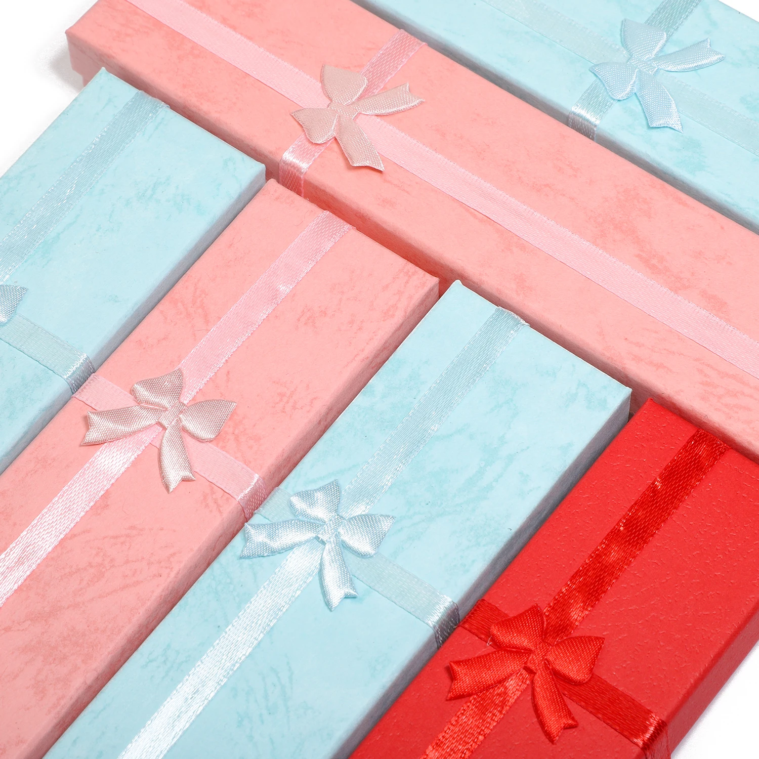 Рисунок 6 - элегантная шкатулка для драгоценностей с бантом