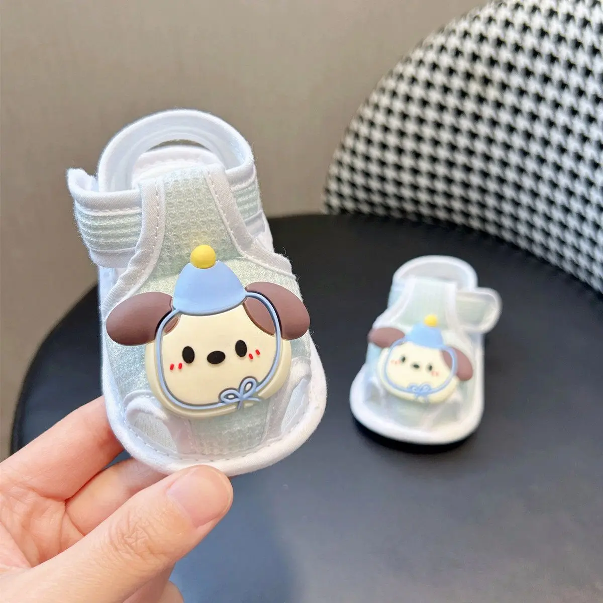 Baby Walking Shoes Infant 0-1 Years Old Summer Fresh Style Cotton Soft Sole Non-Slip Hook & Loop Cartoon Stay On