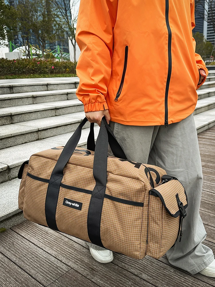 large-capacity-casual-sports-bag-fitness-travel-bag-for-men-and-women-checkered-pattern-waterproof-travel-bag-2026-new-style