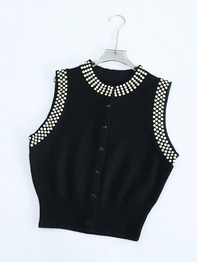 

Bla round Ne Svel Woolen Knitted Vest HEIDD Spring 2025 Rivet Decorative Faion Women's Knitted Sweater Vest