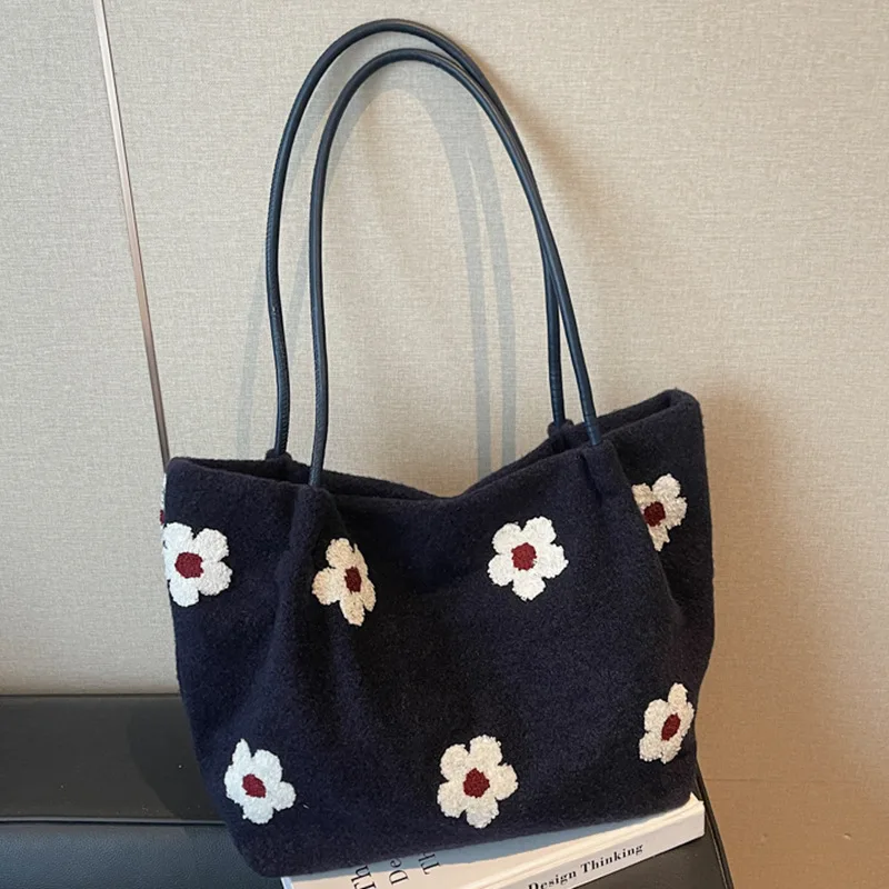 

Fashion Large Capacity Popular Armpit 2026 Winter New High Value Designer Tote Portable Commuter Casual Shoulder Bag Bag