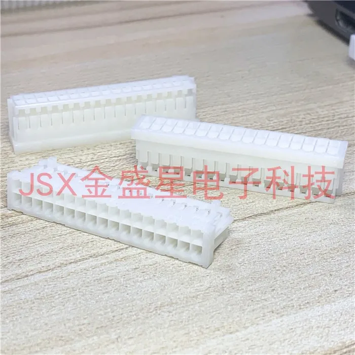 Double row rubber shell DF1B-34DS-2.5RC DF1B-34DS 34P connector 2.5mm spacing Internal metal