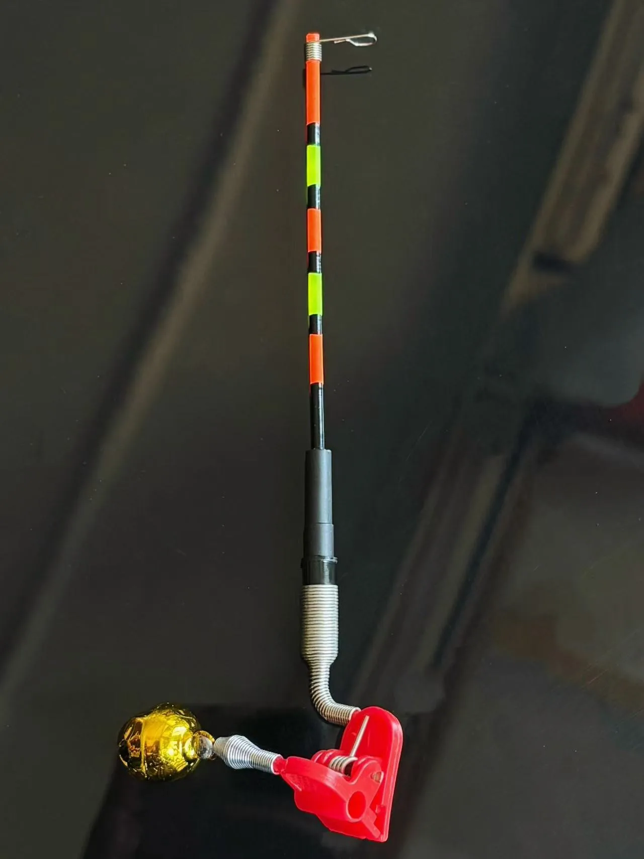 2 Stile LED-Licht Nacht-Elektronischer Bissanzeiger für Angeln Leuchtender Schwimmer & Bissanzeiger – Detail 8