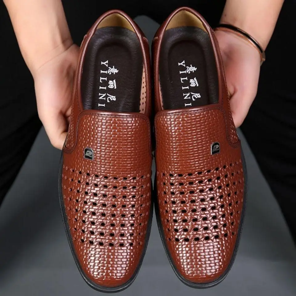 

2025Men's Loafers Breathable Mens Leather Shoes Soft Soles Male Casual Shoes Slip-on Oxford Shoes Business Zapatos De Hombre