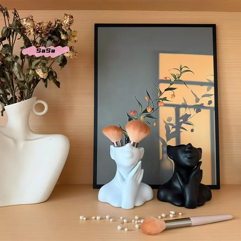 S-1Pc Creative Human Body Art Vase Makeup Brush And Pen Holder Multi-Functional Desk Organizer Statue Ornament Home Office Decor