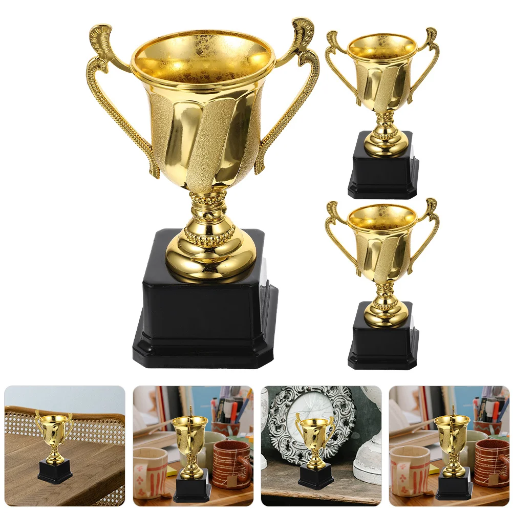 

3Pcs Trophy Prop Creative Shaped Playing Statue Exquisite Workmanship Delicate DIY Nameplate Party Award Celebration Trophy